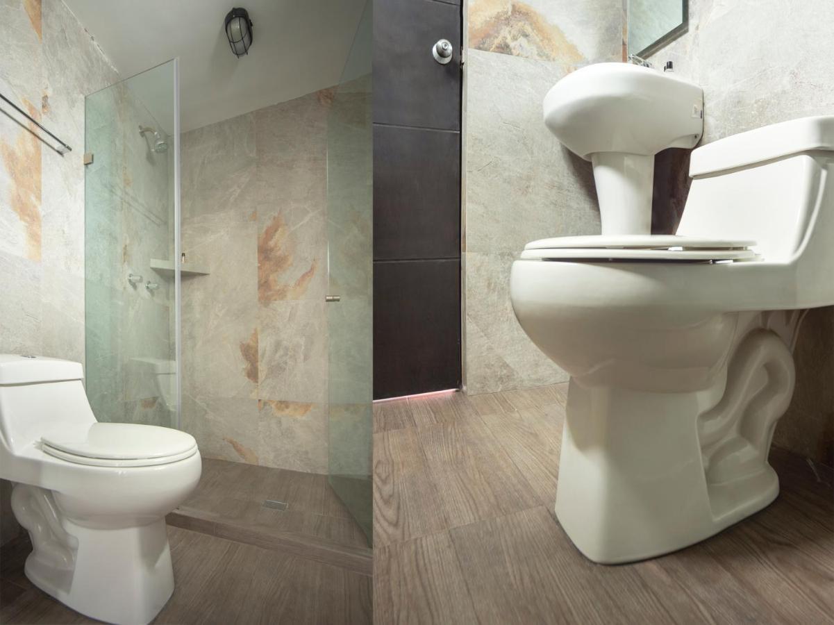 Adhoc Express Hotel Monterrey Ngoại thất bức ảnh