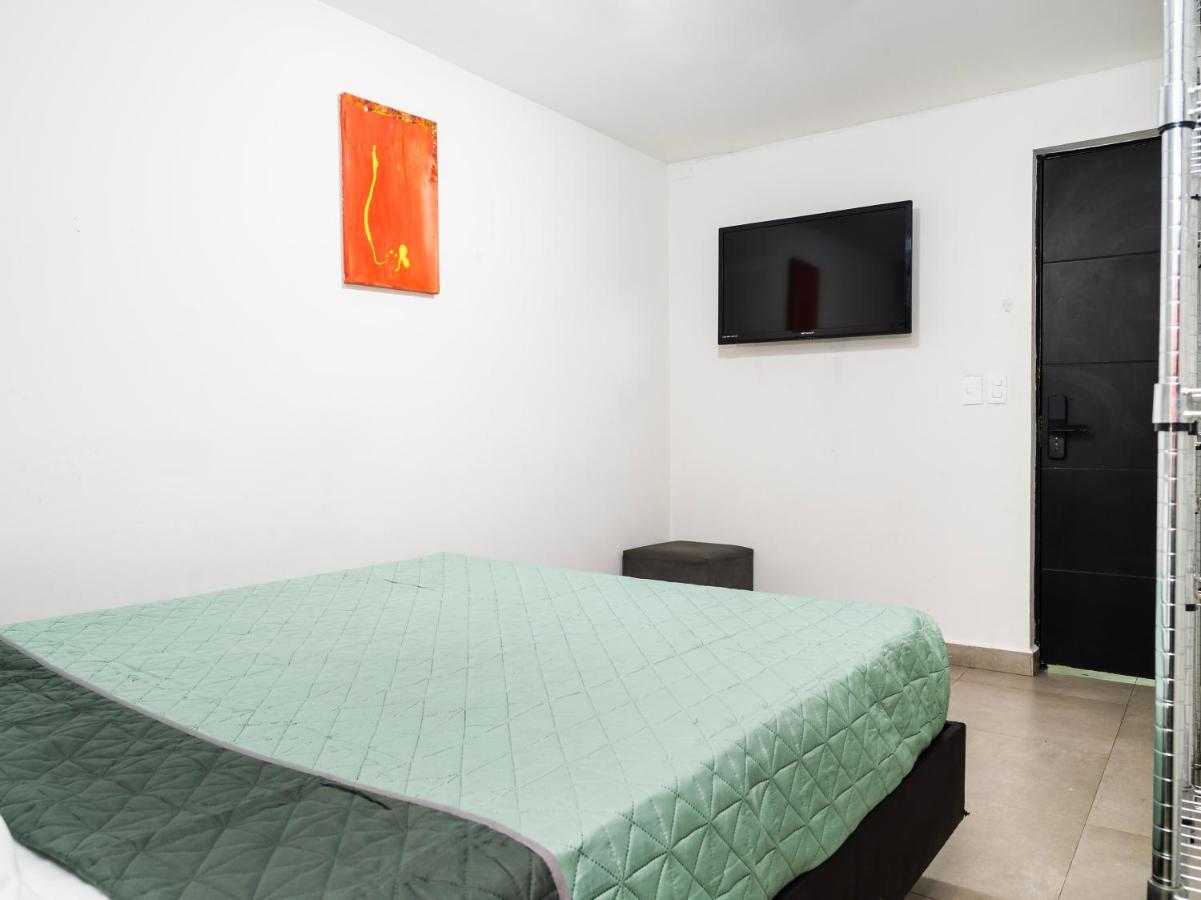 Adhoc Express Hotel Monterrey Ngoại thất bức ảnh