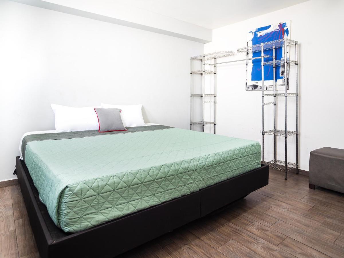 Adhoc Express Hotel Monterrey Ngoại thất bức ảnh