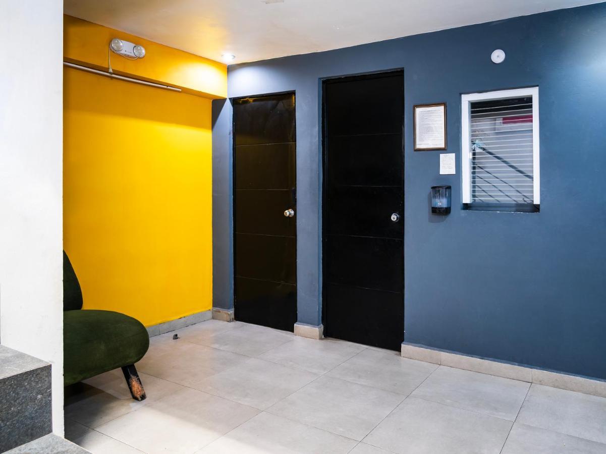 Adhoc Express Hotel Monterrey Ngoại thất bức ảnh